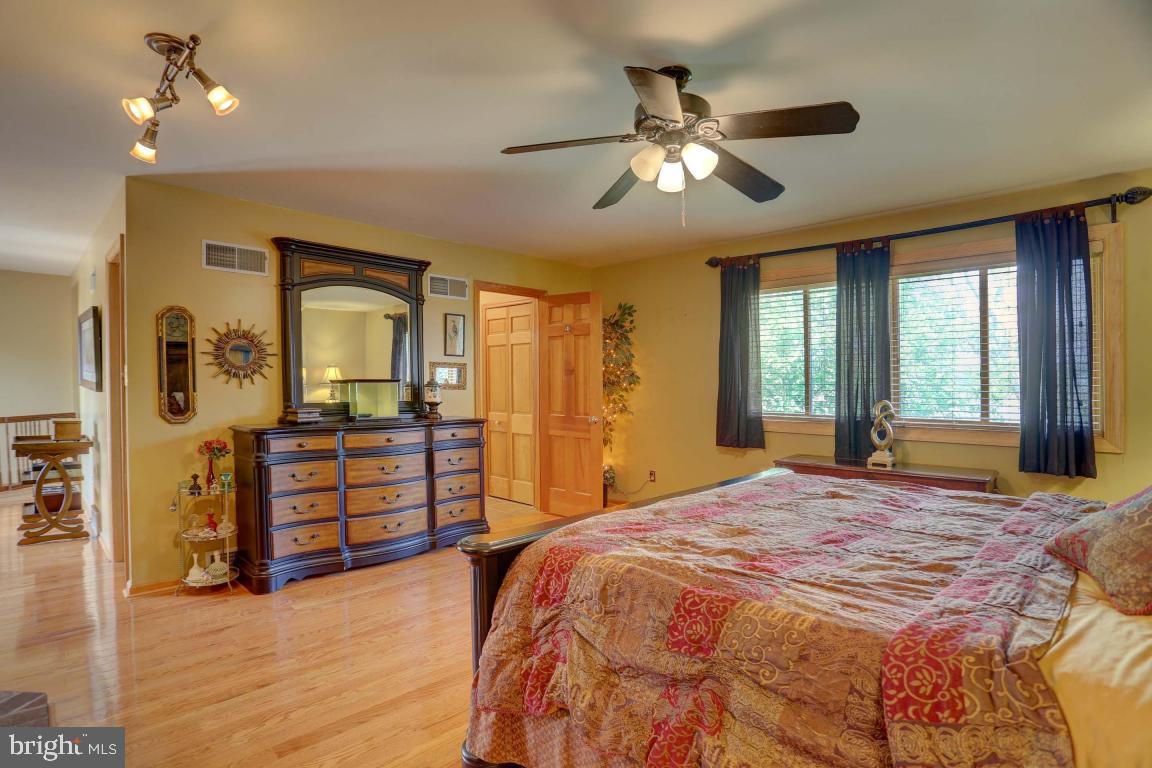 300 Koser Road Lititz, PA 17543 - Photo 18 of 31