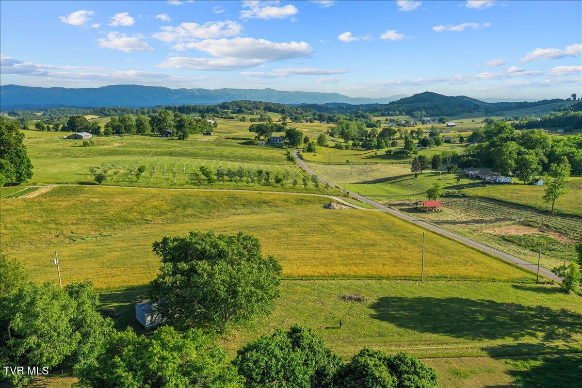 762 Milburnton Road Limestone, TN 37681 - Photo 26 of 31 28-Aerial