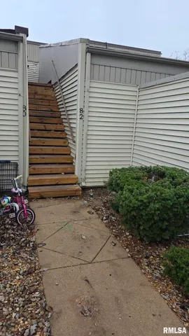 $84,990 | 6831 North Frostwood Parkway, Peoria, IL 61615