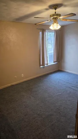 $84,990 | 6831 North Frostwood Parkway, Peoria, IL 61615