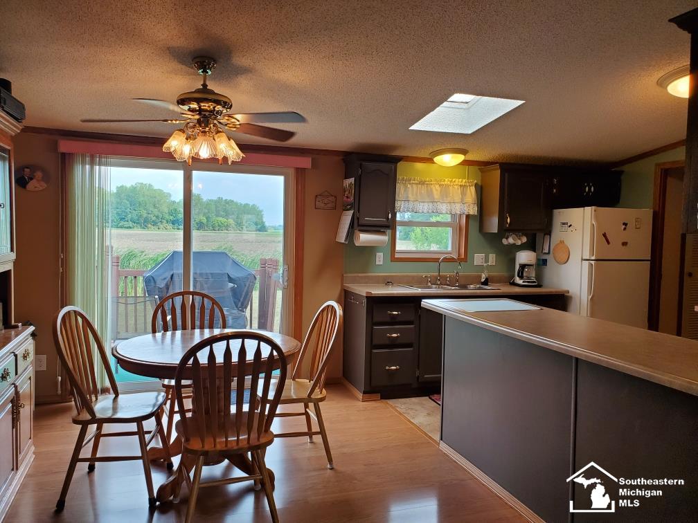 4612 Stadler Road Monroe, MI 48162 - Photo 7 of 27