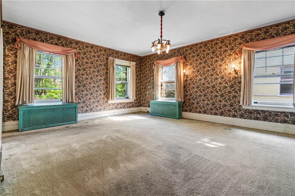 4754 Wallingford Street Pittsburgh, PA 15213 - Photo 19 of 50 2nd Floor