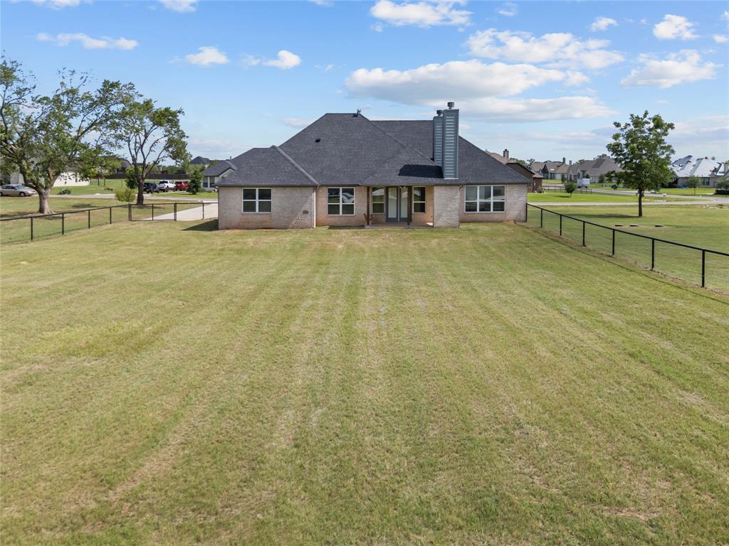 103 Maudy Ln. Lane Springtown, TX 76082 - Photo 32 of 35