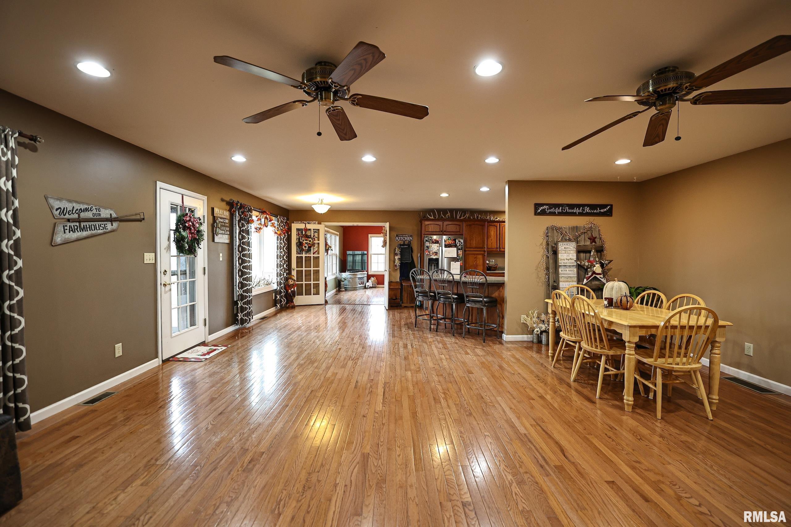 24080 287th Avenue Barry, IL 62312 - Photo 9 of 86