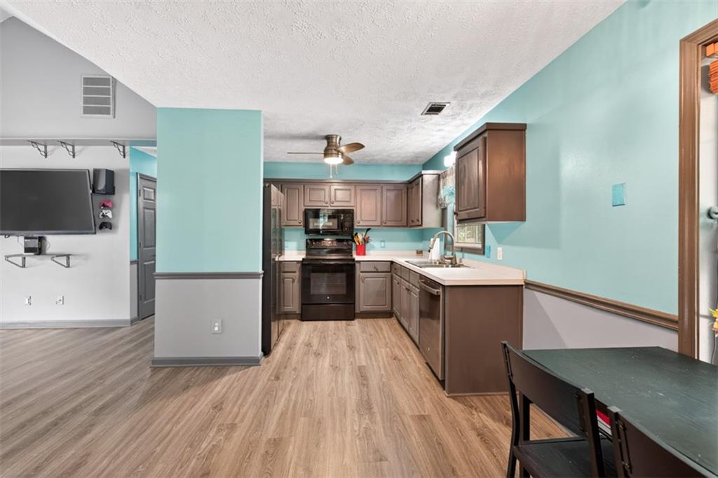 270 Griffith Street Winder, GA 30680 - Photo 7 of 25