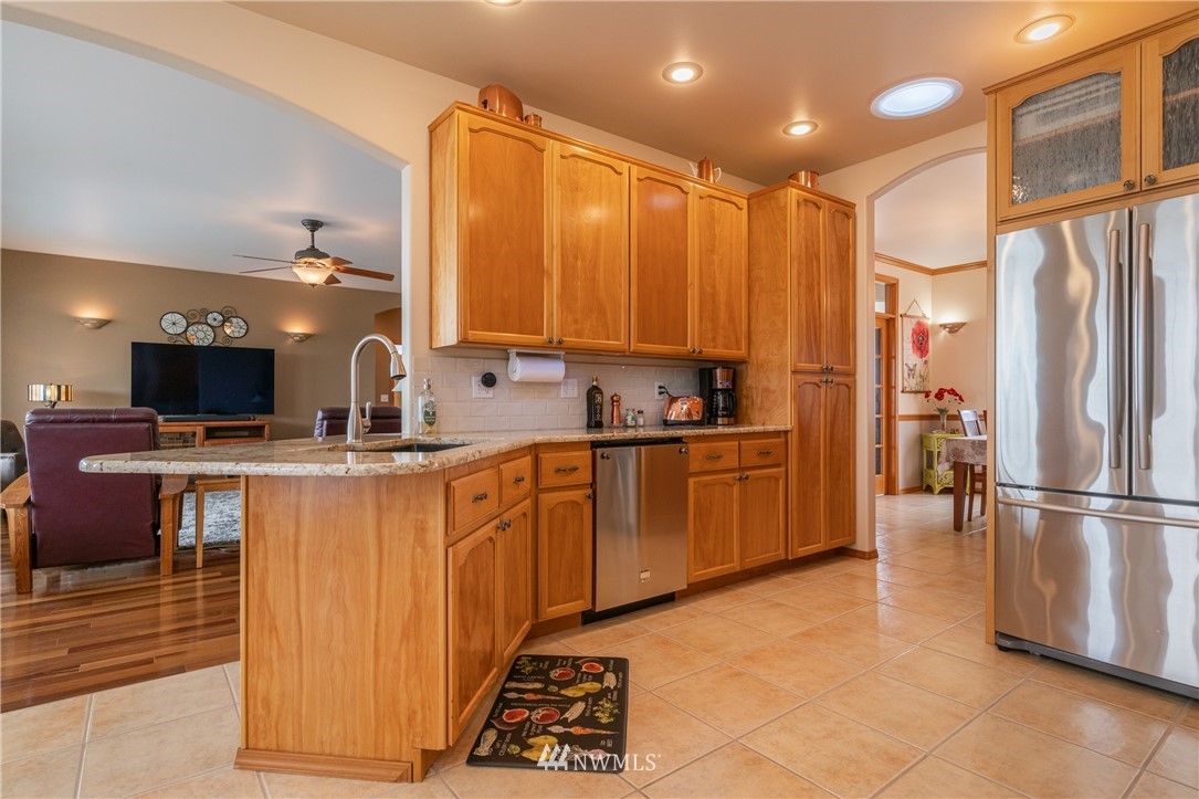 2308 Lester Road Wenatchee, WA 98801 - Photo 11 of 40 Gallery Image 11