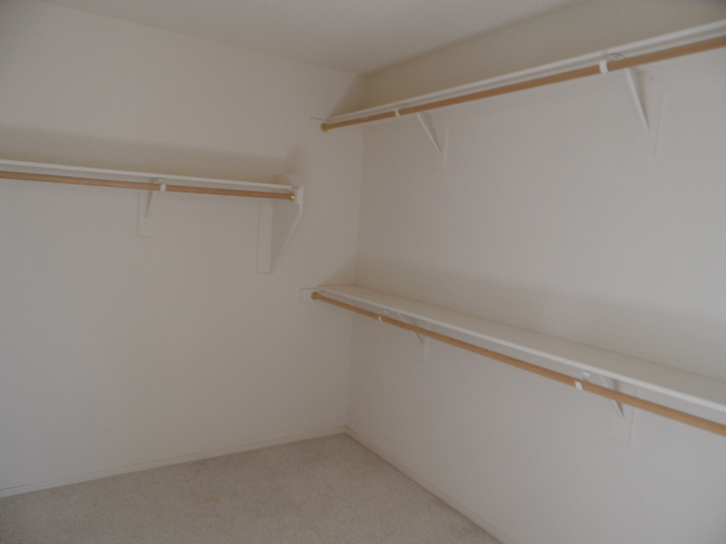 4300 South Splendor Place Gilbert, AZ 85297 - Photo 17 of 19 master walk in closet
