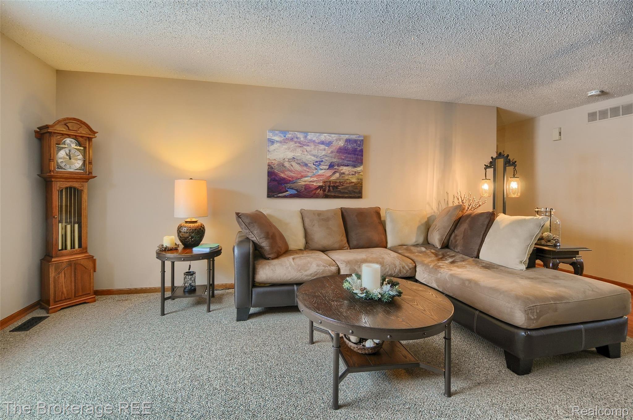 4486 Evans Road Holly, MI 48442 - Photo 29 of 58 DSC_2516-HDR(5).jpg