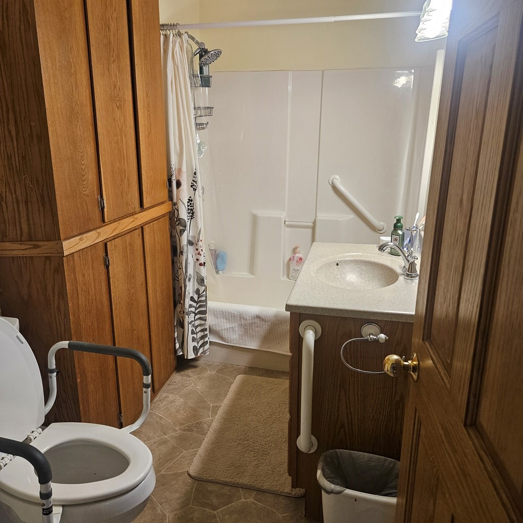 408 North Water Street Algoma, WI 54201 - Photo 16 of 32