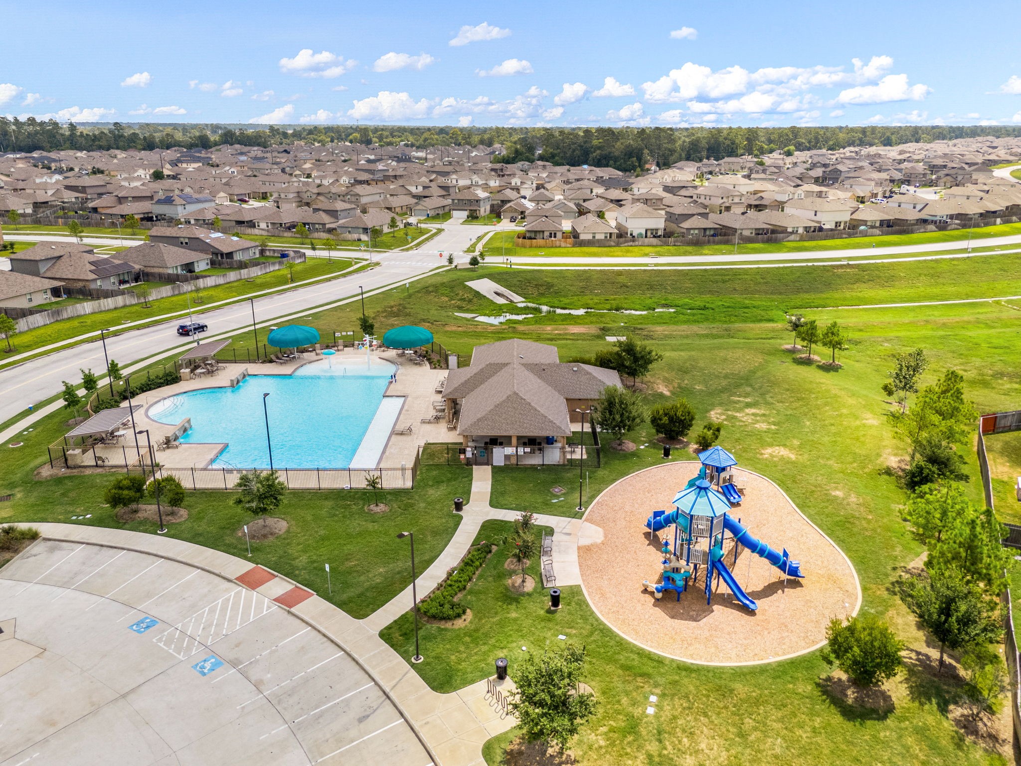 23119 Rivercane Shadow Trail Spring, TX 77373 - Photo 28 of 29 a view of a city