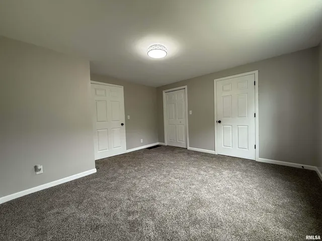 $150,000 | 233 West Spruce Street, Canton, IL 61520