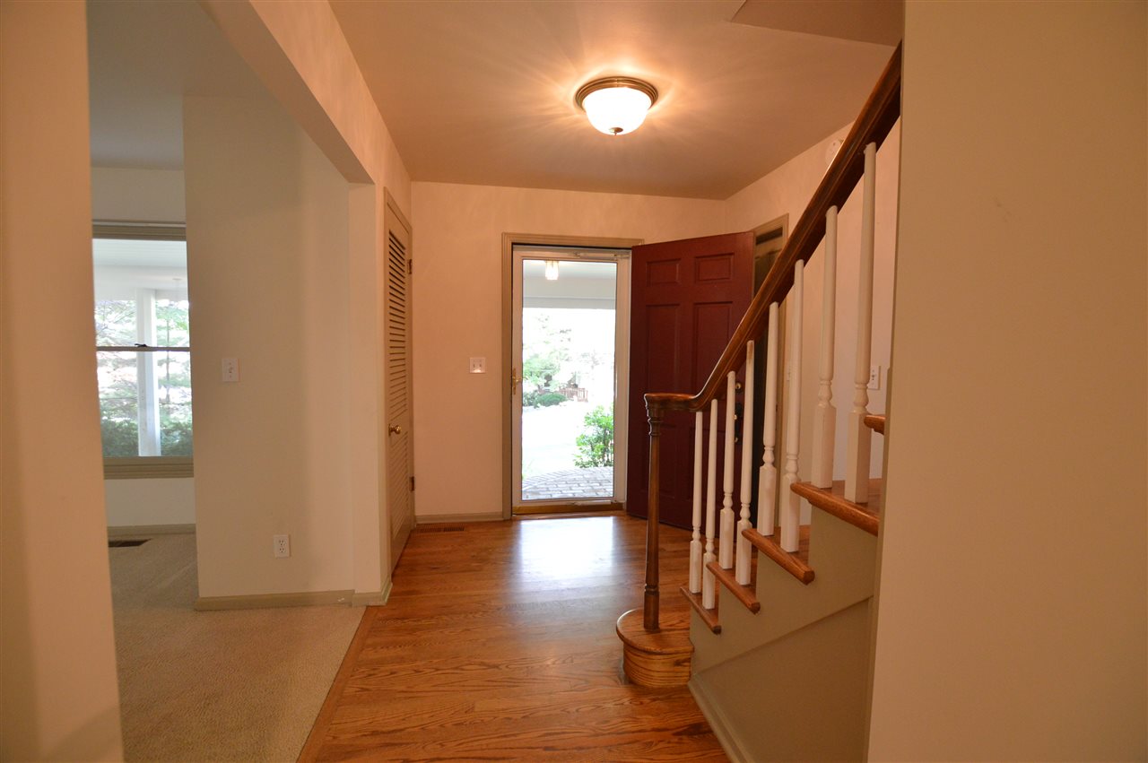 718 Bloomfield Road Traverse City, MI 49686 - Photo 13 of 82 1851260-12.JPG