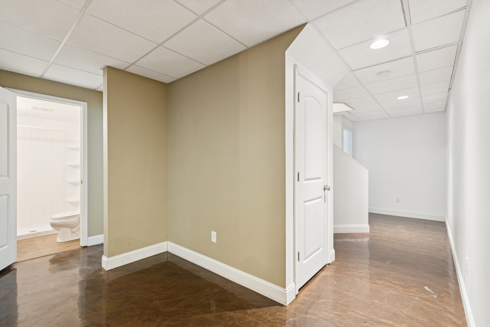 345 South Calkey Street Diamond, IL 60416 - Photo 37 of 50 an empty room with wooden floor and windows
