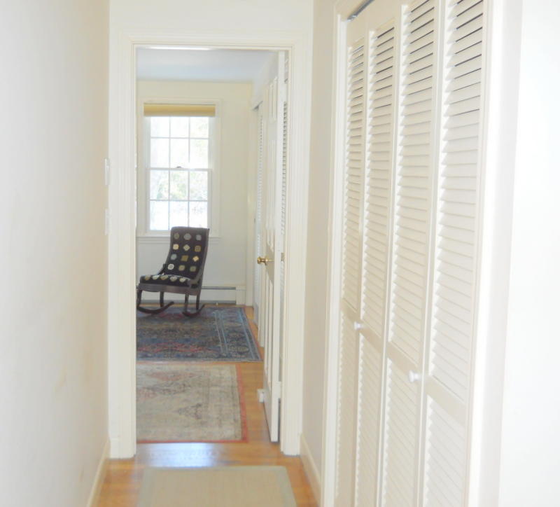 129 Hickory Hill Circle Osterville, MA 02655 - Photo 12 of 15 11-DSCN5325