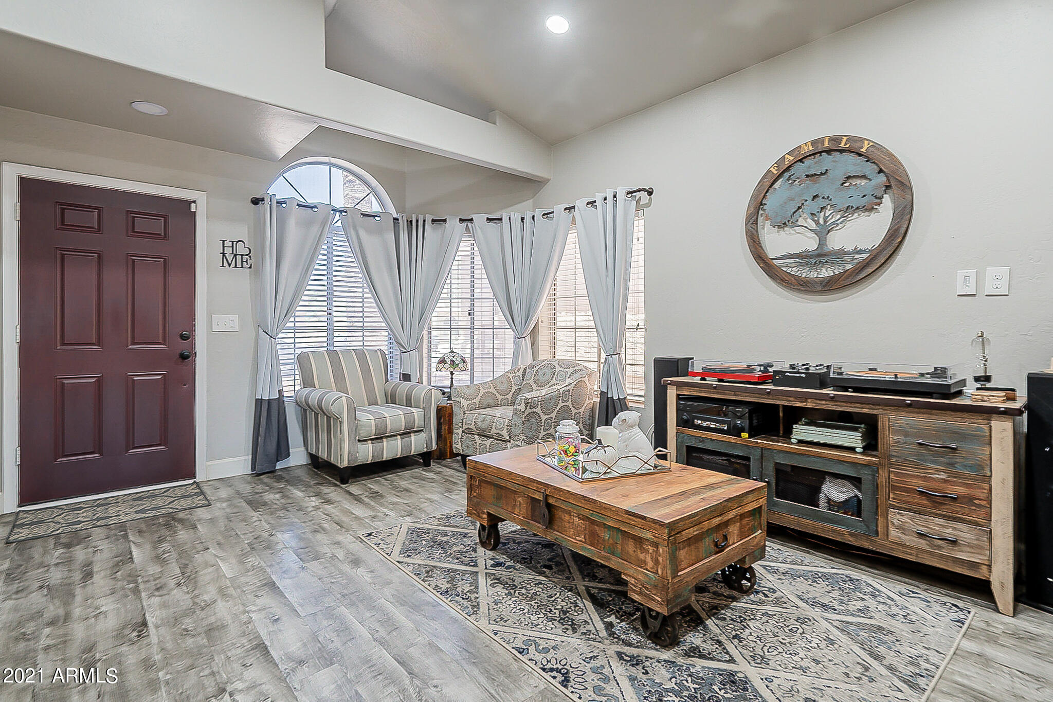1413 East Mineral Road Gilbert, AZ 85234 - Photo 11 of 36 Mineral-6
