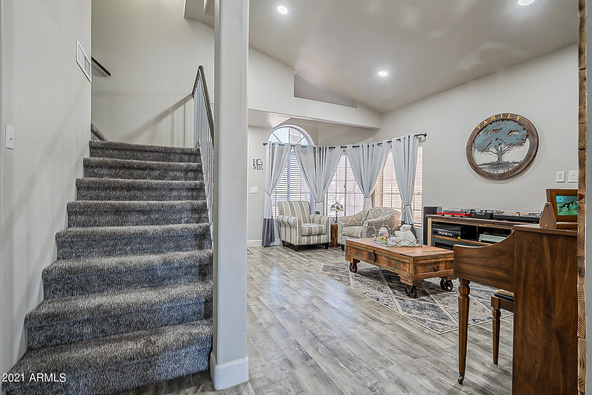 1413 East Mineral Road Gilbert, AZ 85234 - Photo 13 of 36 Mineral-8