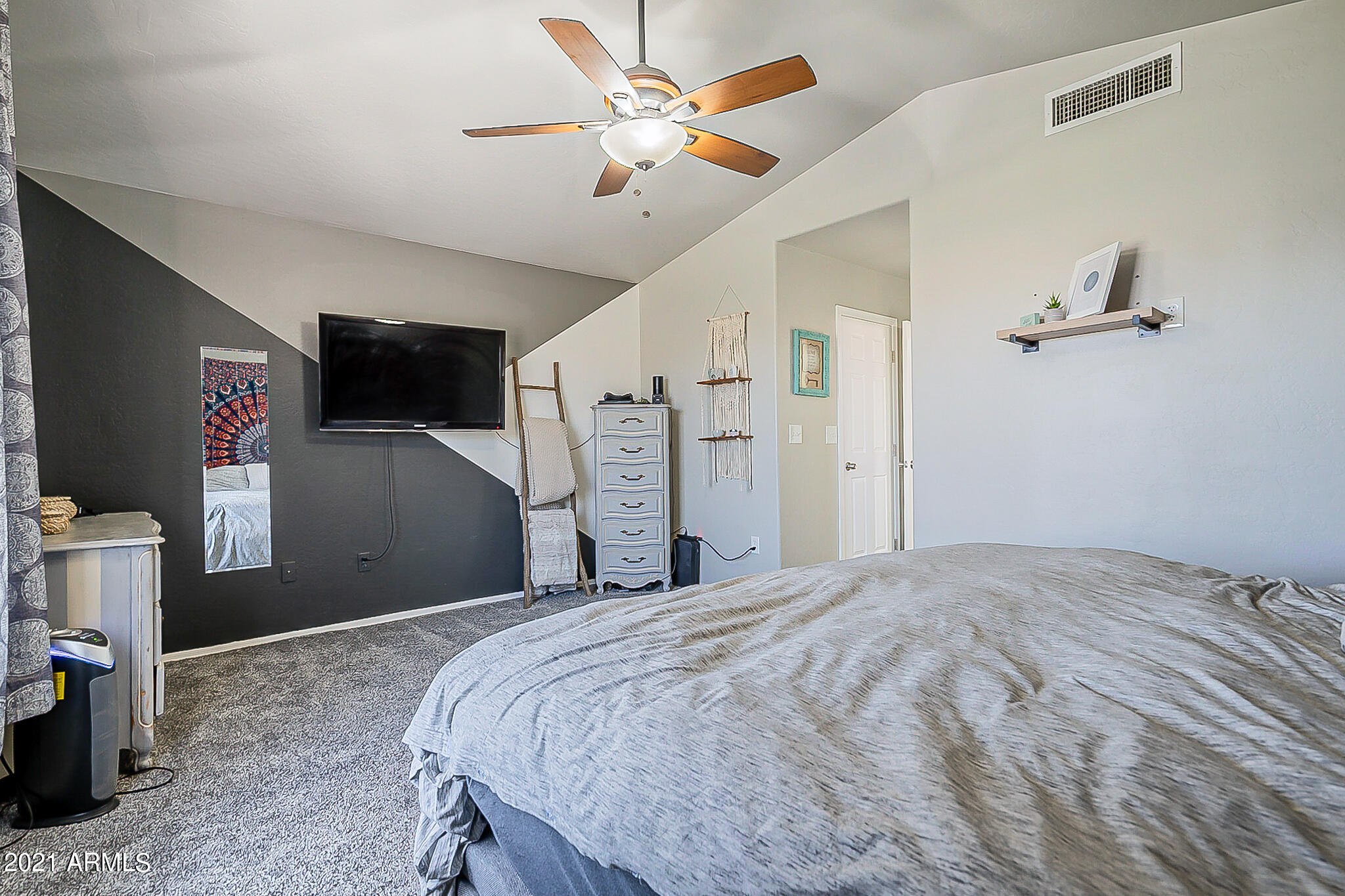 1413 East Mineral Road Gilbert, AZ 85234 - Photo 22 of 36 Mineral-19