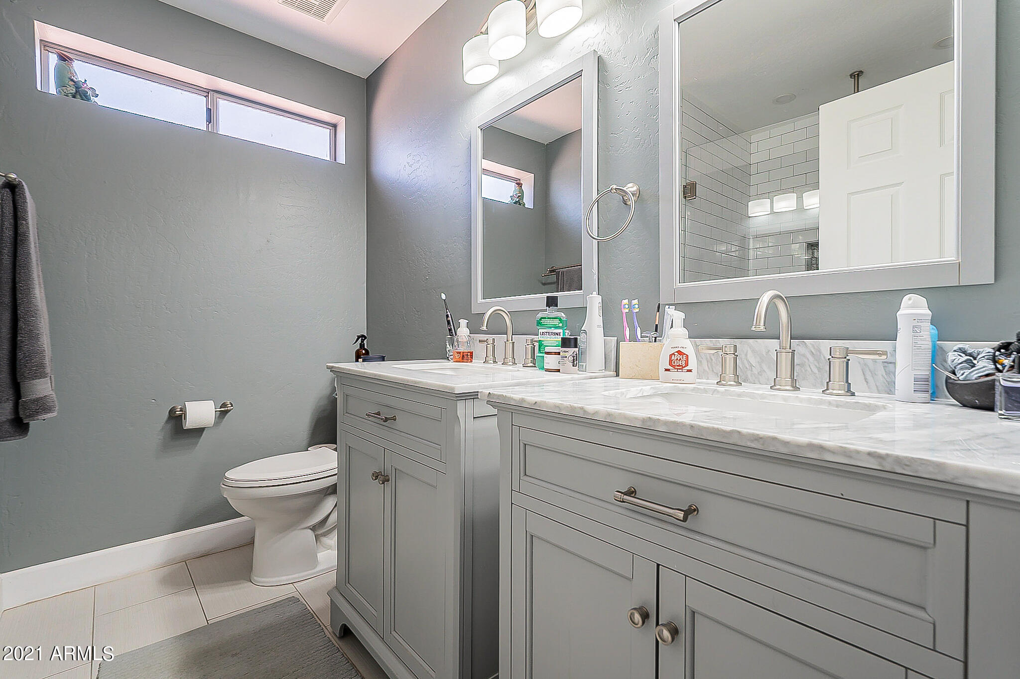 1413 East Mineral Road Gilbert, AZ 85234 - Photo 5 of 36 Mineral-20