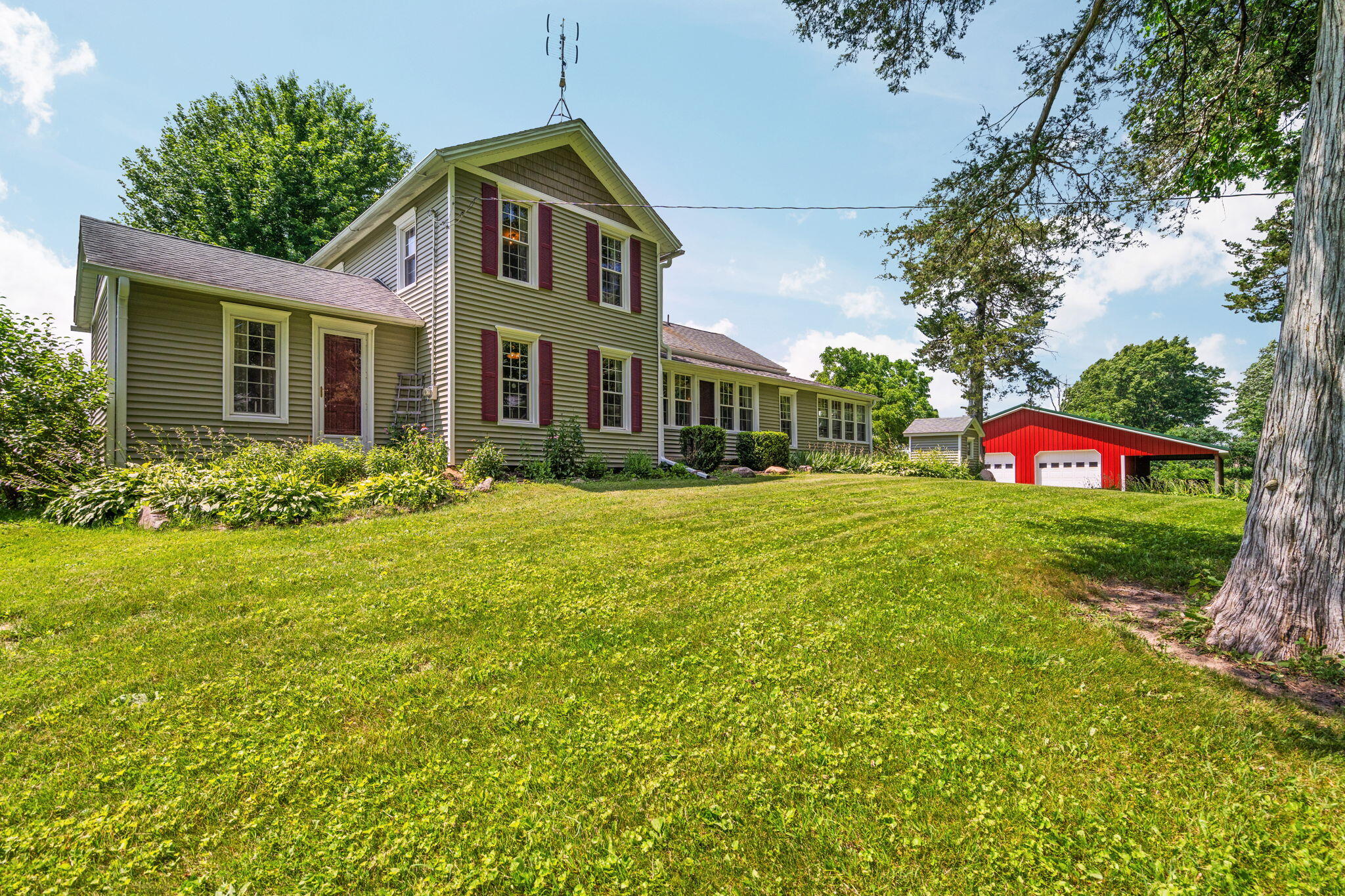 11230 Hoyt Road Munith, MI 49259 - Photo 7 of 81 68-web-or-mls-DSC02133