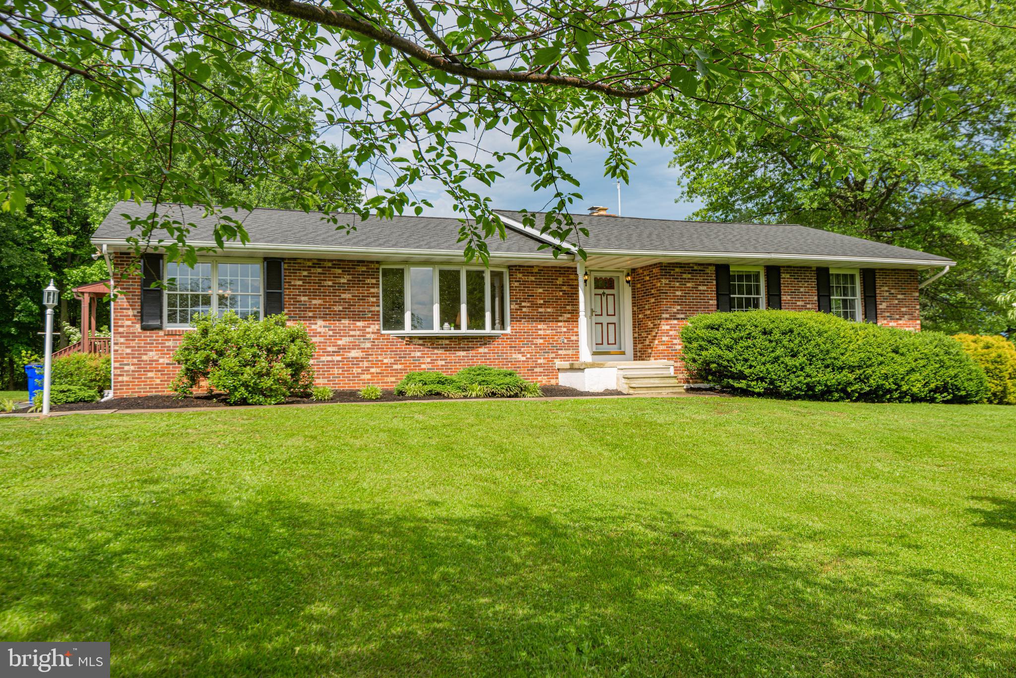 16460 Frederick Road Woodbine, MD 21797 - Photo 2 of 46 Gallery Image 2