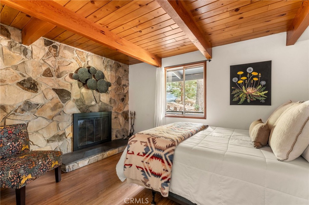 641 Buckingham Square Lake Arrowhead, CA 92352 - Photo 15 of 42