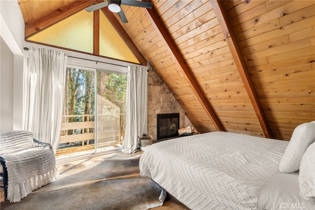 641 Buckingham Square Lake Arrowhead, CA 92352 - Photo 24 of 42