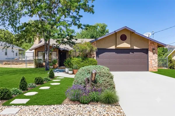 $345,000 | 22917 Clover Spring Place, Tehachapi, CA 93561
