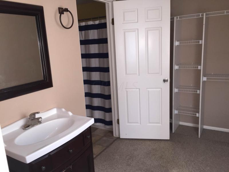 4140 Spring Flower Court Columbus, OH 43230 - Photo 15 of 21