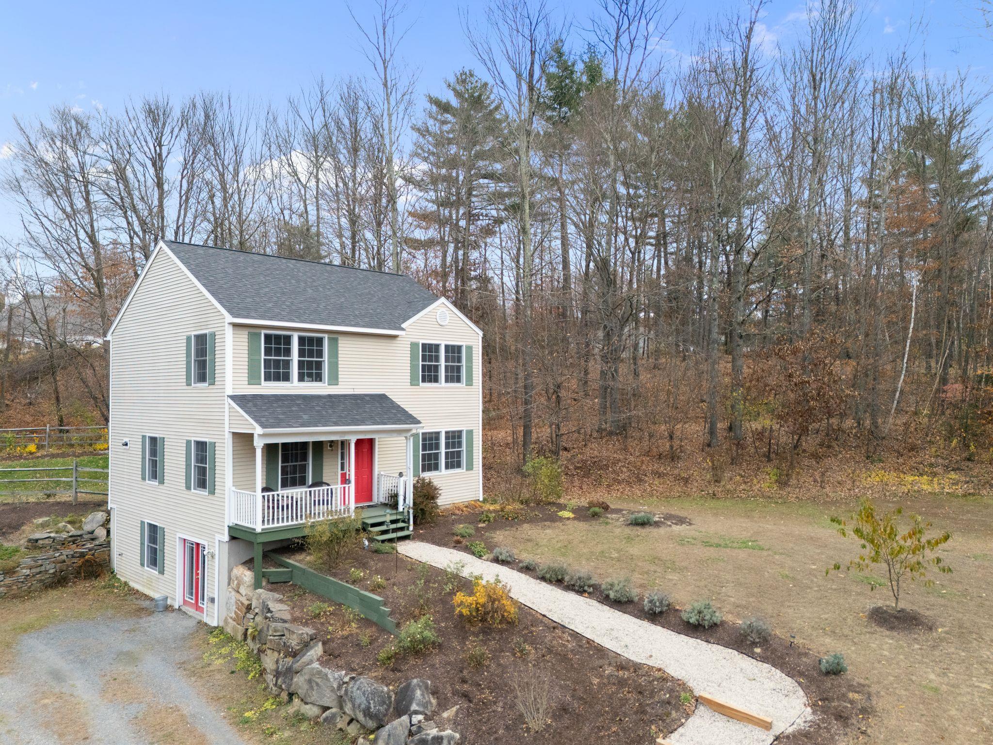 7 Hammond Road Charlestown, NH 03603 - Photo 2 of 27