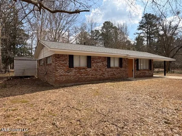 $139,900 | 5044 Mathis Road, Crystal Springs, MS 39059