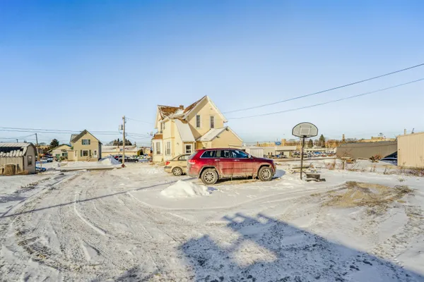 $150,000 | 921 South 13th Street, Manitowoc, WI 54220