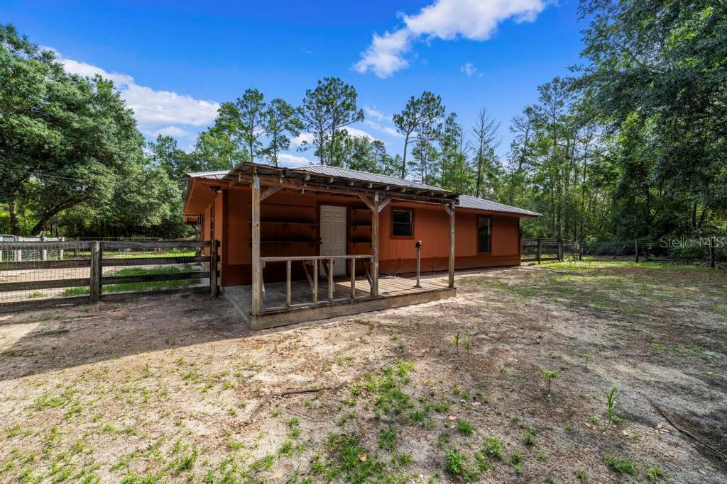 24607 Polar Bear Road Paisley, FL 32767 - Photo 10 of 47