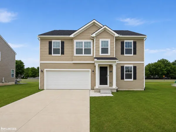 $425,000 | 54470 Heron Circle, Chesterfield, MI 48047