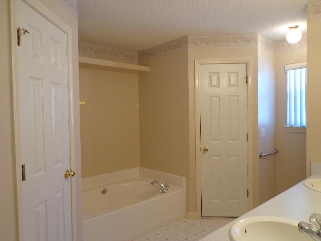 4704 Ridge Pointe Drive Pace, FL 32571 - Photo 20 of 33 Gallery Image 20