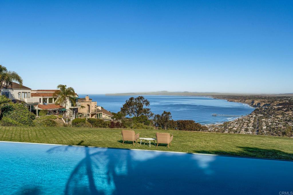 1904 Via Casa Alta La Jolla, CA 92037 - Photo 4 of 60 a view of a city with an ocean view