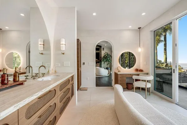 $15,420,000 | 1904 Via Casa Alta, La Jolla, CA 92037