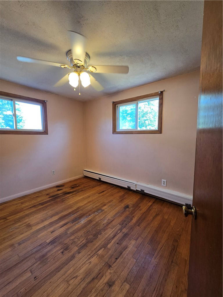 58 Hoyt Street Warwick, RI 02886 - Photo 16 of 20