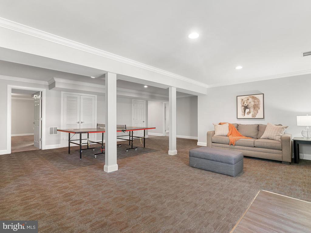 21512 Ripplemead Drive Laytonsville, MD 20882 - Photo 59 of 77