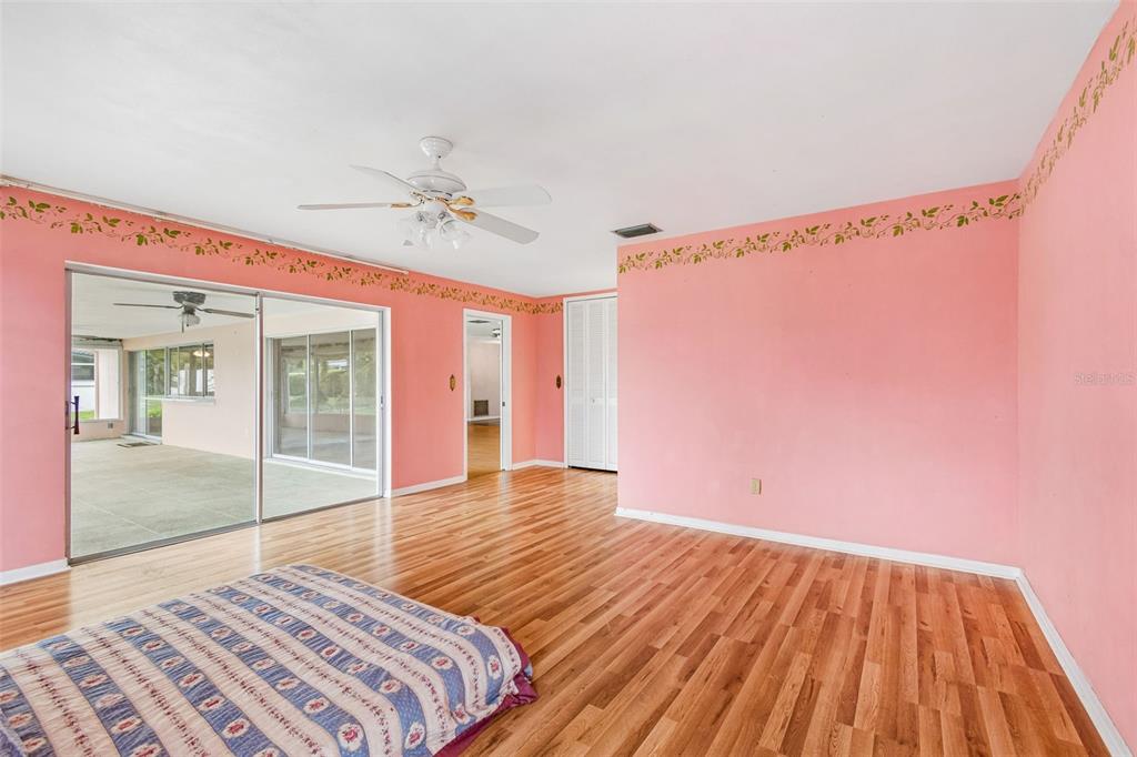14363 Neptune Road Seminole, FL 33776 - Photo 29 of 65