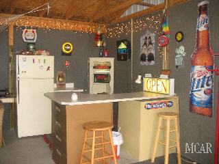 8374 Secor Road Lambertville, MI 48144 - Photo 6 of 16 934554-5.JPG