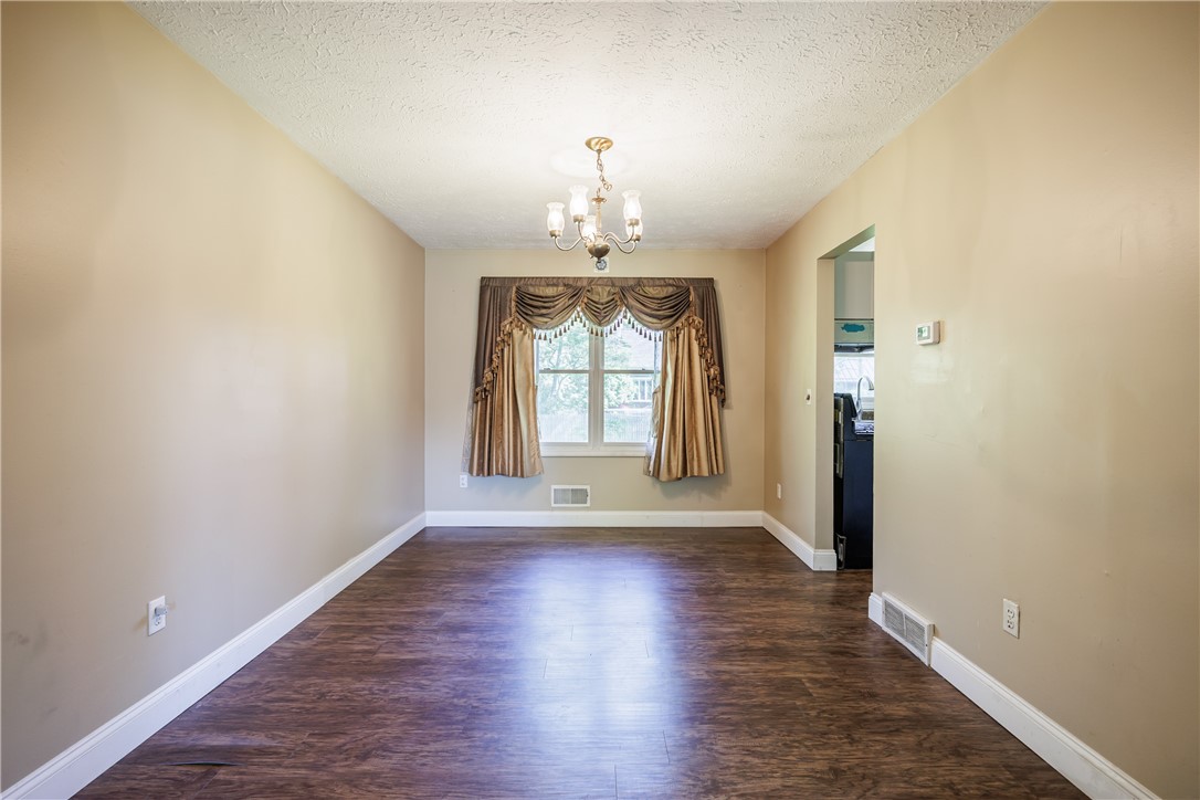 12 French Meadow Lane Rochester, NY 14618 - Photo 6 of 39
