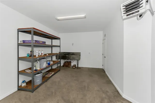 $2,600 | 1313 Mildred Lane, Benbrook, TX 76126