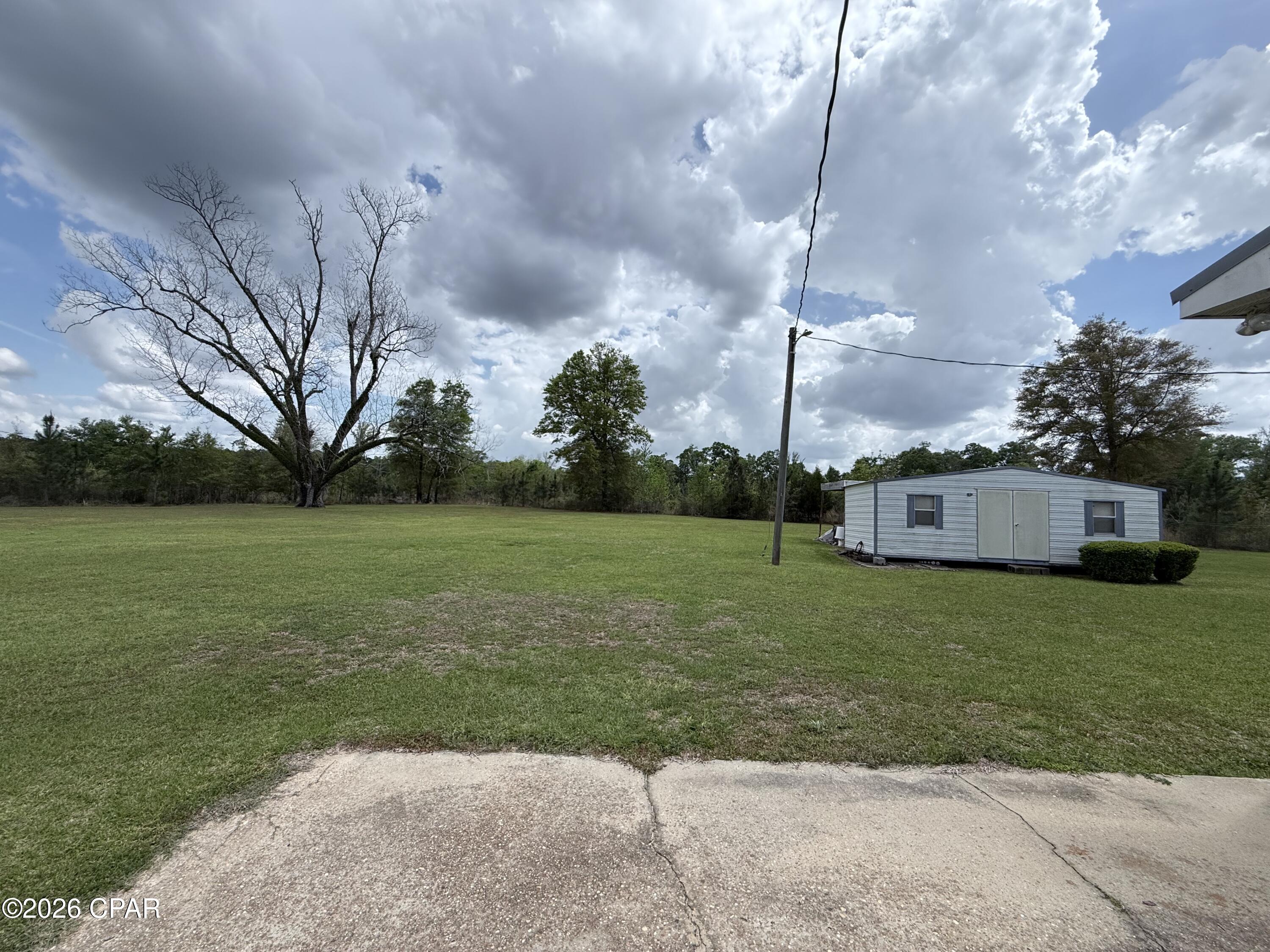 4705 Ford Road Greenwood, FL 32443 - Photo 3 of 31