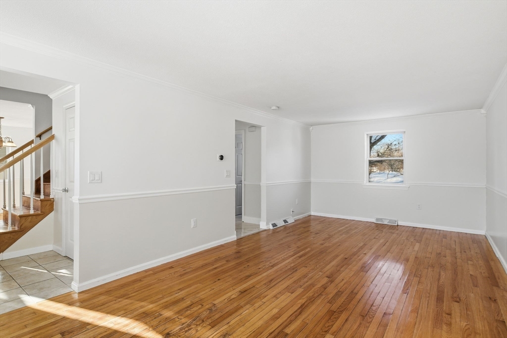 22 Pheasant Drive Springfield, MA 01119 - Photo 9 of 29 Gallery Image 9