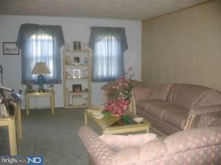 21 Maitland Road Hamilton, NJ 08620 - Photo 2 of 6 Gallery Image 2