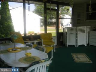 21 Maitland Road Hamilton, NJ 08620 - Photo 3 of 6 Gallery Image 3