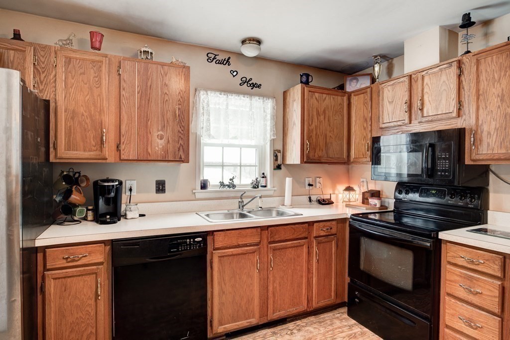 230 Athol Road Warwick, MA 01378 - Photo 9 of 26