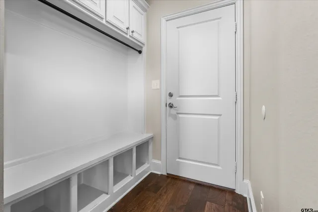 a view of walk in closet