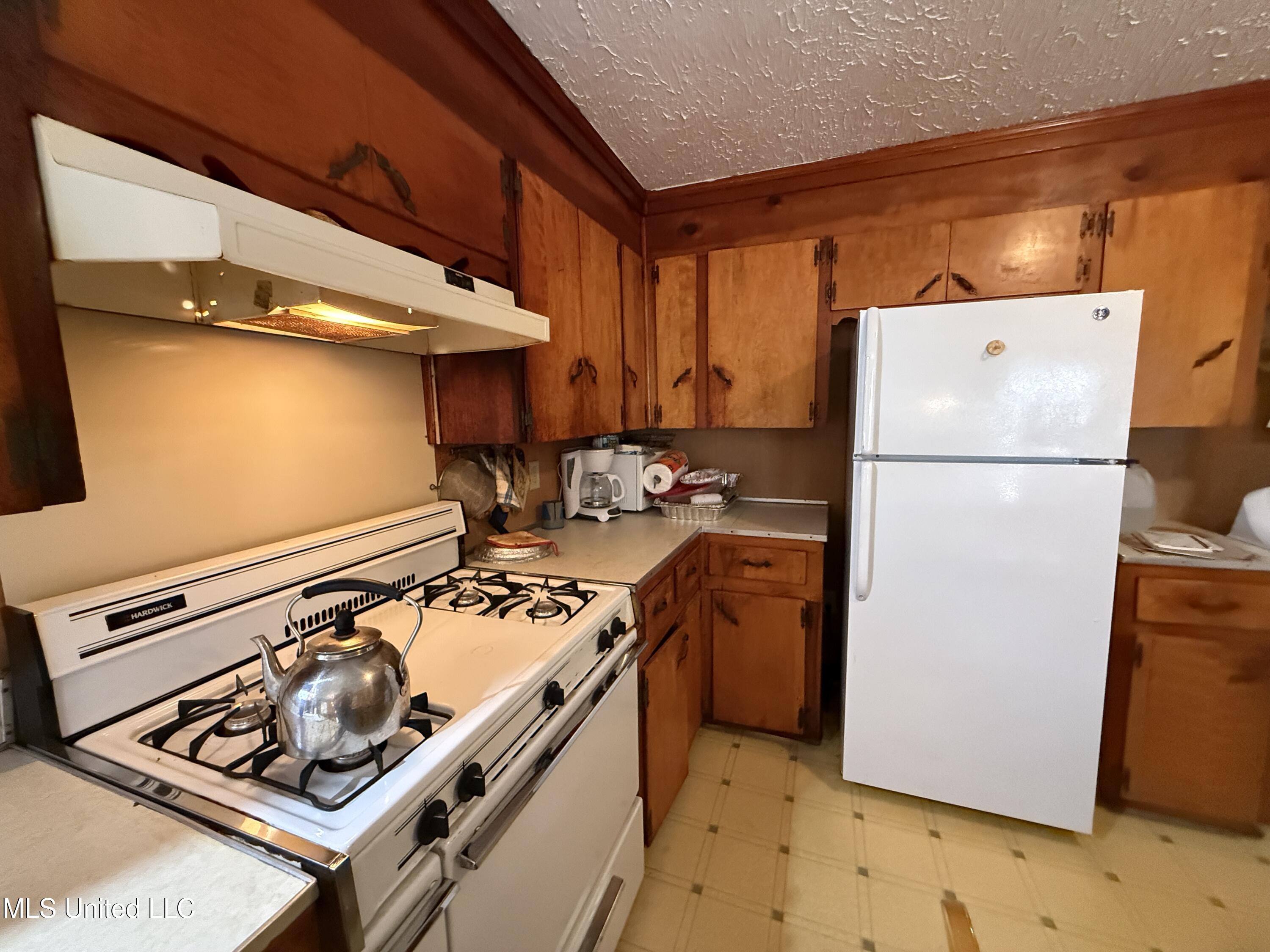 602 Ship Island Road Duck Hill, MS 38925 - Photo 20 of 26 IMG_1503