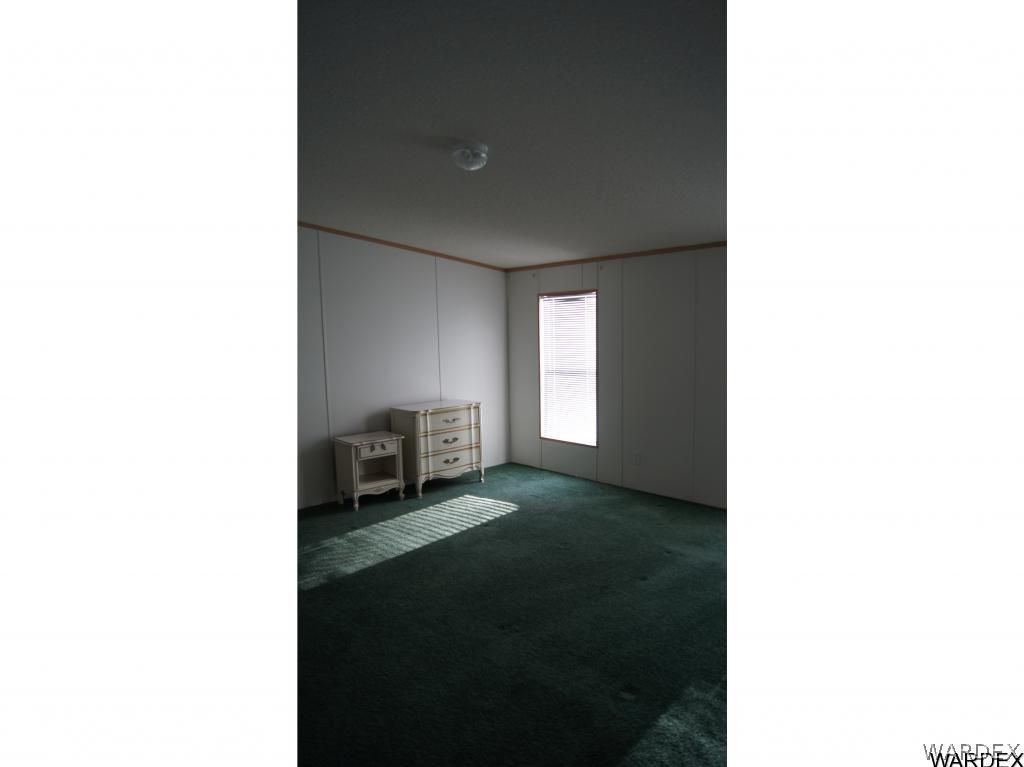 6955 South Windmill Ranch Road Kingman, AZ 86401 - Photo 11 of 33 Master Bedroom View 2